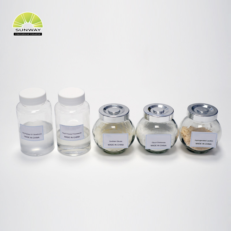 لانڈری ڈٹرجنٹ خام مال کاسمیٹک کے لیے مصنوعی تیل Triethylhexanoin